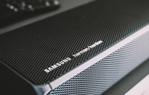 samsung mistral investment - black Samsung portable speaker