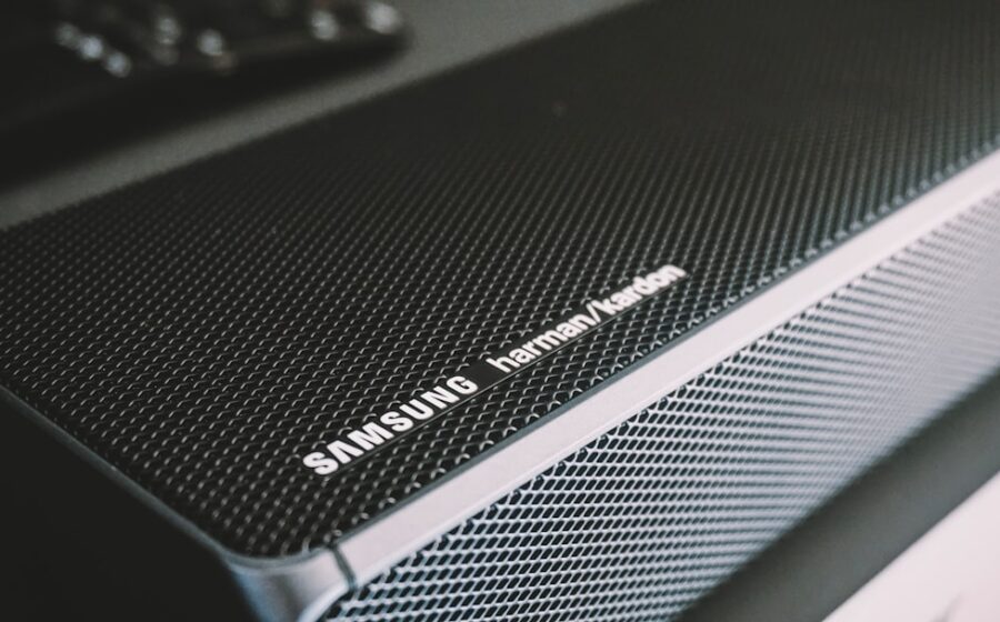 samsung mistral investment - black Samsung portable speaker