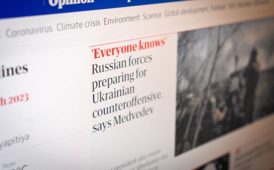 a computer screen with a news page on it